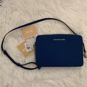 NEW - Michael Kors Crossbody Blue Jet Set Bag